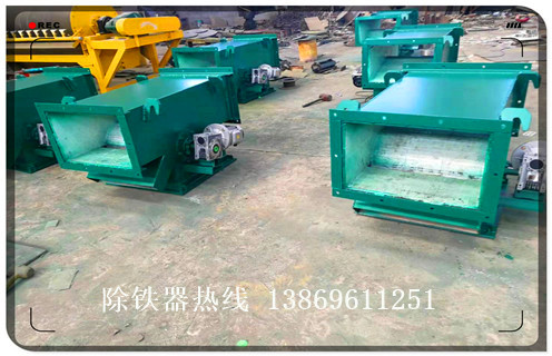 管道除鐵器，江西管道除鐵器工作原理_江西管道除鐵器工作原理廠家應(yīng)用安裝示意圖型12000高斯_可定制工作原理