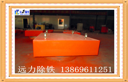永磁除鐵器，湖南懸掛式永磁除鐵器生產(chǎn)_湖南懸掛式永磁除鐵器生產(chǎn)生產(chǎn)多少錢_使用說明書原理型號