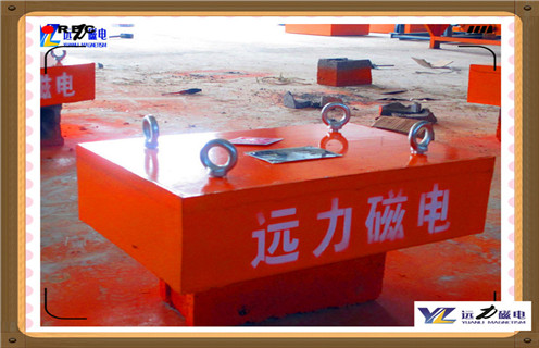 永磁自卸式除鐵器，黑龍江永磁自卸式除鐵器_內(nèi)部磁塊安裝方法_黑龍江永磁自卸式除鐵器定制供應(yīng)型號(hào)價(jià)格
